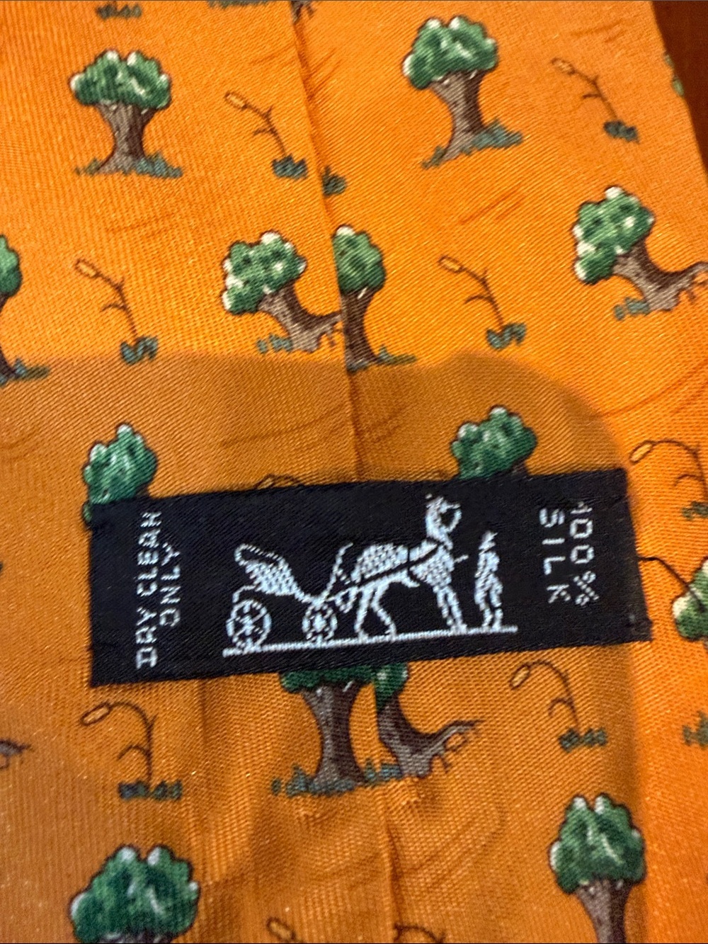 Vintage Hermes Orange Silk Tie with green Tree Motif - Picture 4 of 6